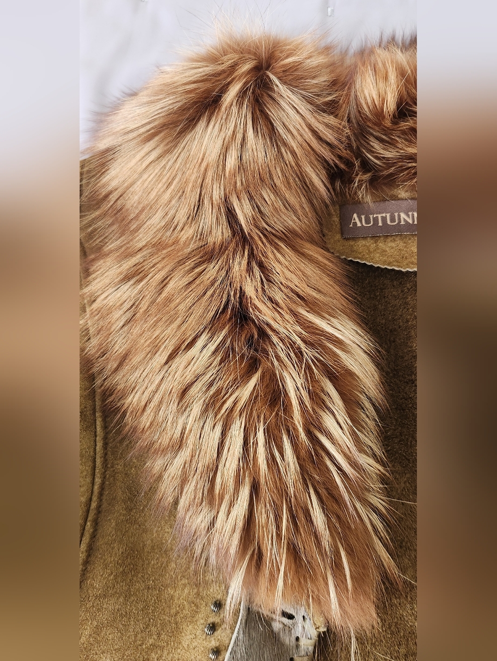 Vintage Genuine Tan Shearling Jacket with Genuine Fur Collar - Picture 6 of 16
